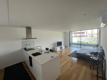 Apartamento T1 para Arrendamento em Canidelo