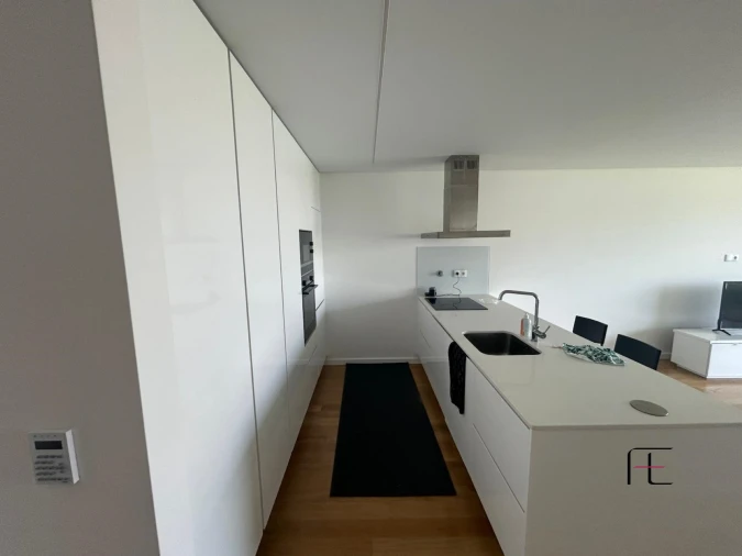 Apartamento T1 para Arrendamento em Canidelo Foto 4