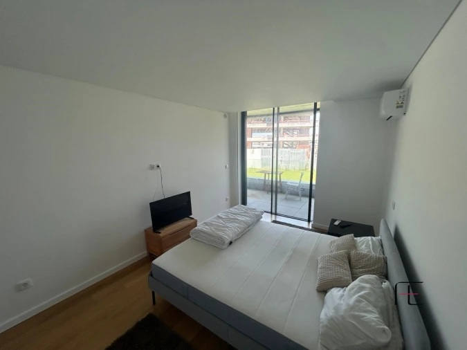 Apartamento T1 para Arrendamento em Canidelo Foto 5