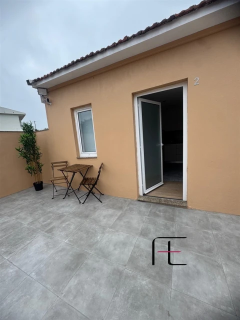 Moradia T3 para Venda em Canelas