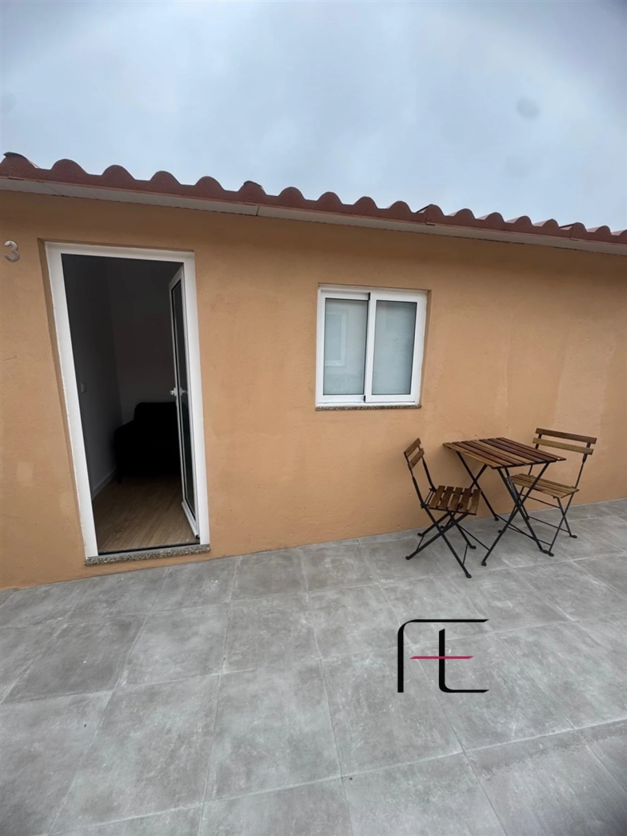 Moradia T3 para Venda em Canelas Foto 4