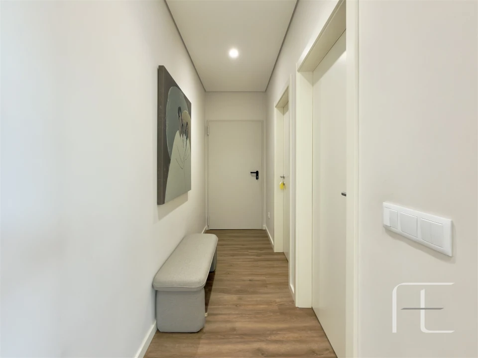 Moradia T3 para Venda em Mafamude e Vilar do Paraíso Foto 30