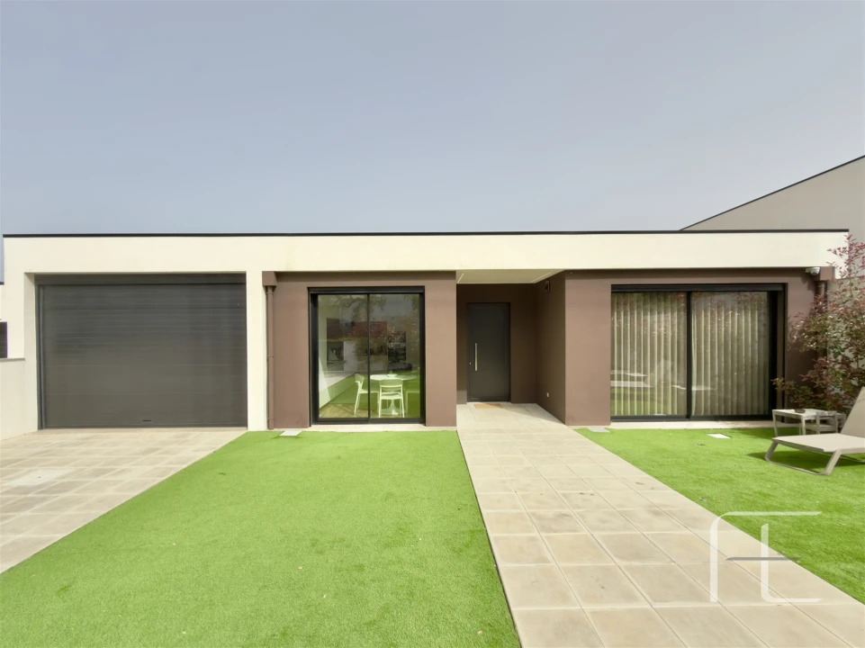 Moradia T3 para Venda em Mafamude e Vilar do Paraíso Foto 76