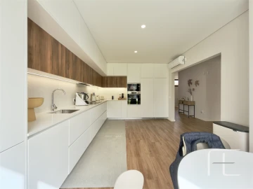 Moradia T3 para Venda em Mafamude e Vilar do Paraíso