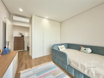 Moradia T3 para Venda em Mafamude e Vilar do Paraíso