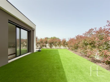 Moradia T3 para Venda em Mafamude e Vilar do Paraíso