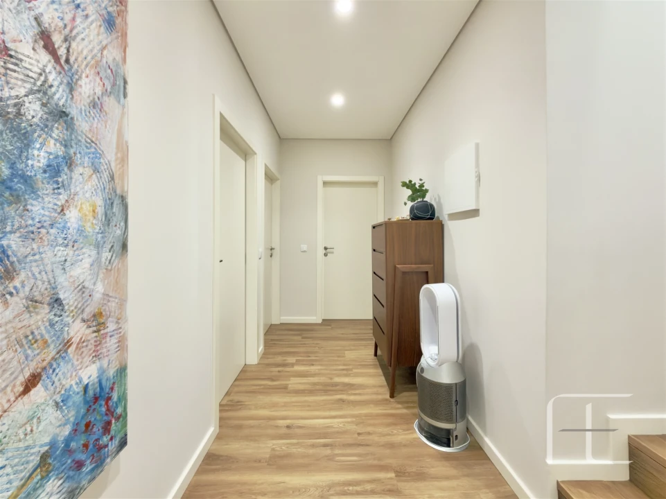 Moradia T3 para Venda em Mafamude e Vilar do Paraíso Foto 36