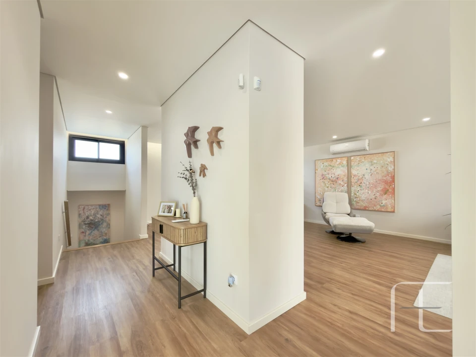 Moradia T3 para Venda em Mafamude e Vilar do Paraíso Foto 19