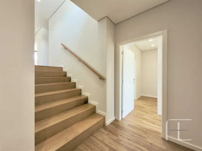 Moradia T3 para Venda em Mafamude e Vilar do Paraíso Foto 40