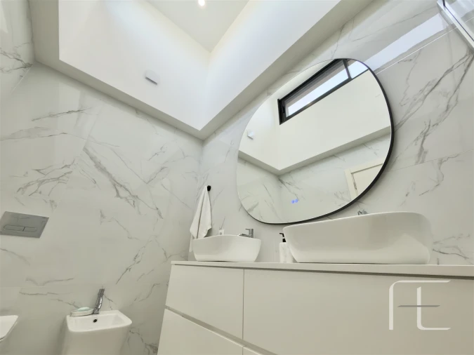 Moradia T3 para Venda em Mafamude e Vilar do Paraíso Foto 55