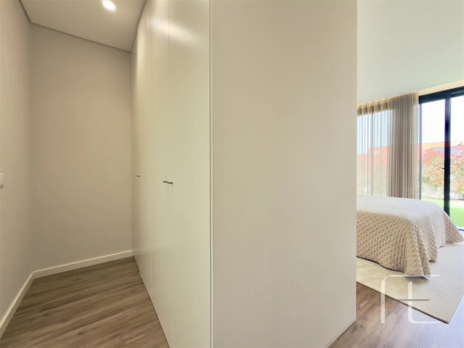 Moradia T3 para Venda em Mafamude e Vilar do Paraíso Foto 51