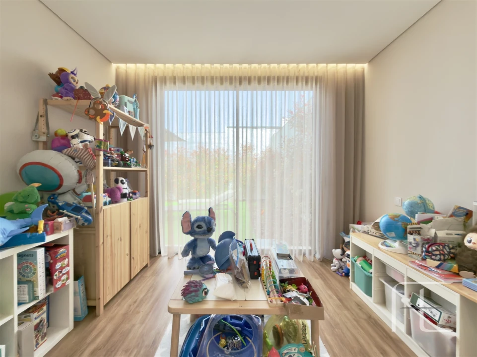 Moradia T3 para Venda em Mafamude e Vilar do Paraíso Foto 61