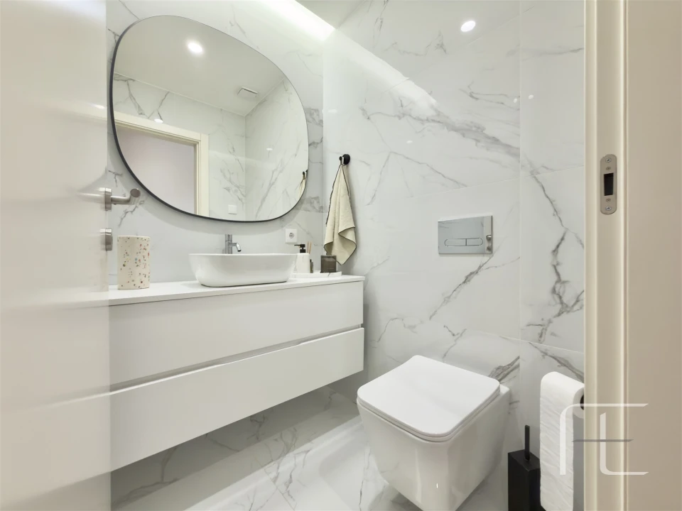 Moradia T3 para Venda em Mafamude e Vilar do Paraíso Foto 33