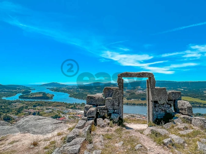 Apartamento T2 para Venda em Loivo Foto 9