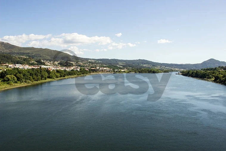 Apartamento T2 para Venda em Loivo Foto 18