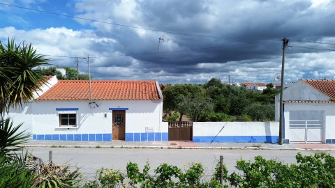 Moradia T2 para Venda em Ermidas-Sado
