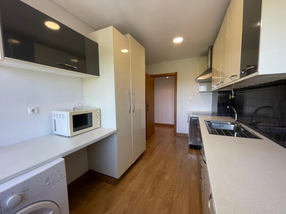 Apartamento T2 para Arrendamento em Falagueira-Venda Nova Foto 3