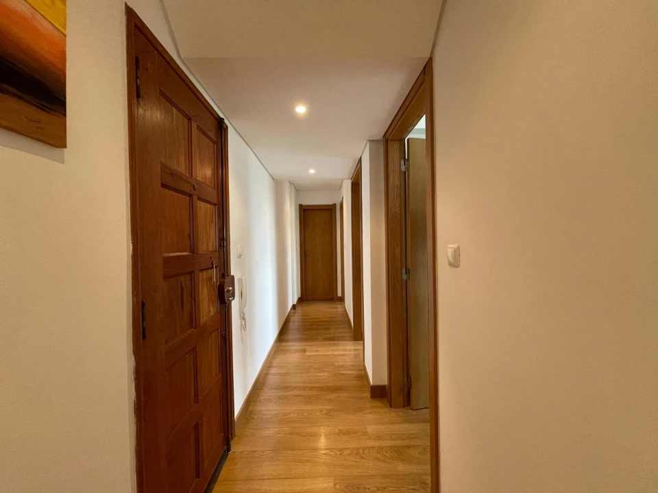 Apartamento T2 para Arrendamento em Falagueira-Venda Nova Foto 17