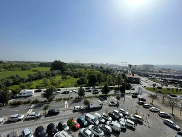 Apartamento T2 para Arrendamento em Falagueira-Venda Nova