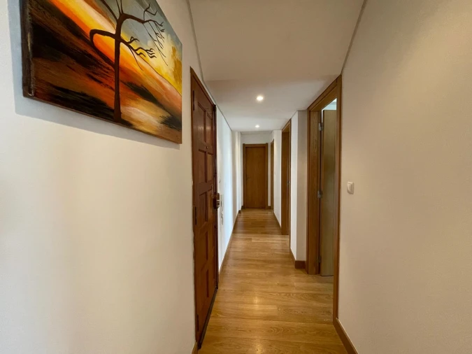 Apartamento T2 para Arrendamento em Falagueira-Venda Nova Foto 18