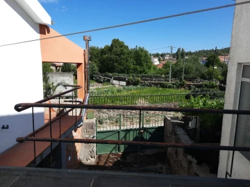 Moradia T1 para Arrendamento em Cerdeira