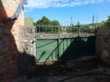 Moradia T1 para Arrendamento em Cerdeira