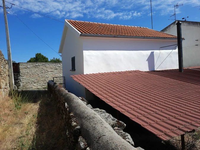 Moradia T1 para Arrendamento em Cerdeira Foto 8