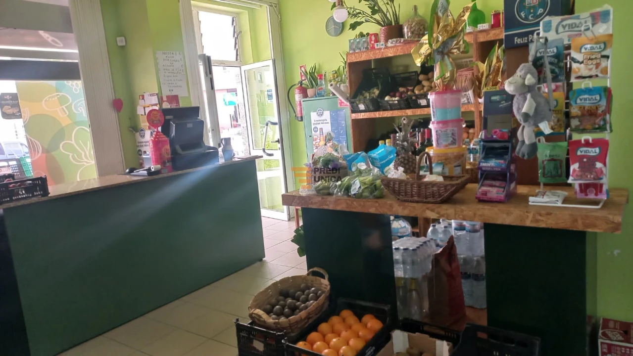 Loja para Trespasse em Cidade da Maia Foto 5