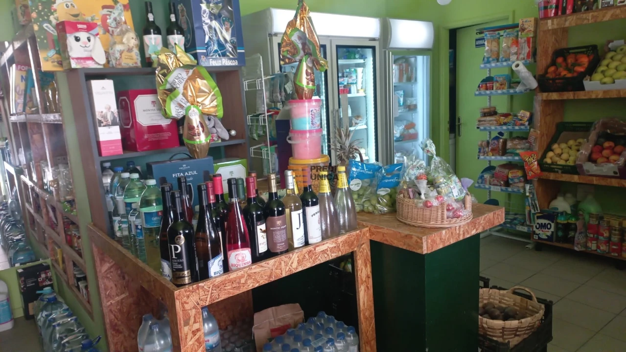 Loja para Trespasse em Cidade da Maia Foto 2