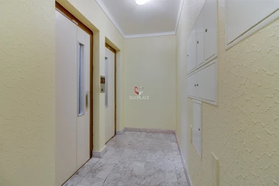 Apartamento T2 para Venda em Setubal (São Sebastião)