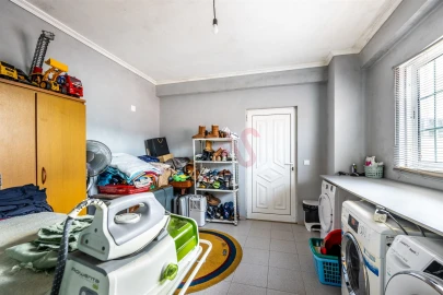 Moradia T4 para Venda em Gove