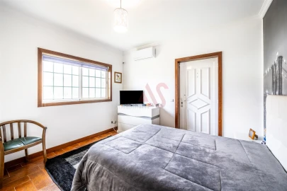 Moradia T4 para Venda em Gove