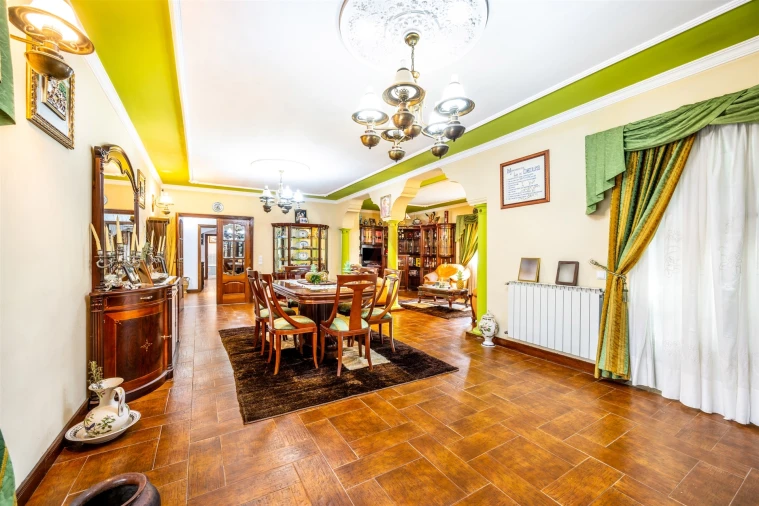 Moradia T4 para Venda em Gove Foto 28