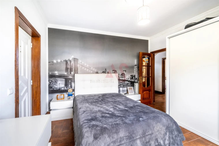 Moradia T4 para Venda em Gove Foto 13