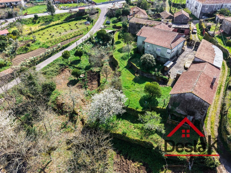 Moradia T7 para Venda em Arcozelo das Maias Foto 47