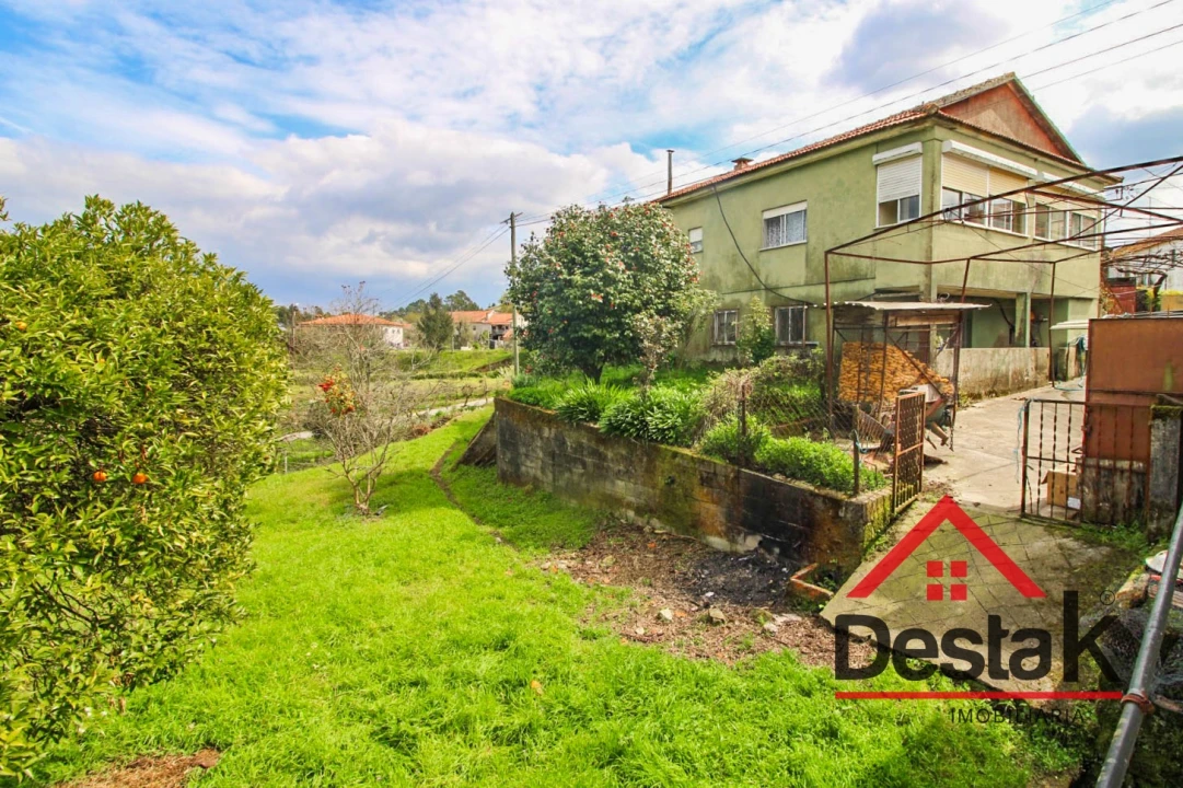 Moradia T7 para Venda em Arcozelo das Maias Foto 40