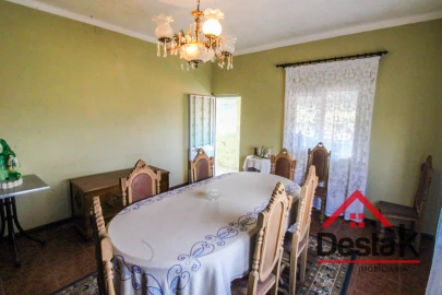 Moradia T7 para Venda em Arcozelo das Maias