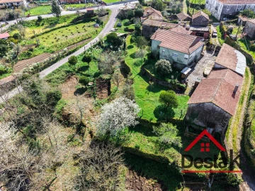 Moradia T7 para Venda em Arcozelo das Maias