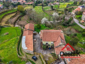 Moradia T7 para Venda em Arcozelo das Maias