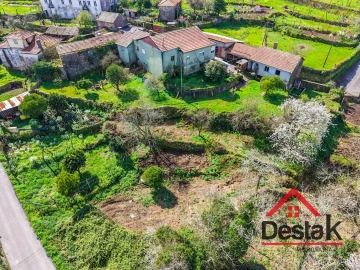 Moradia T7 para Venda em Arcozelo das Maias