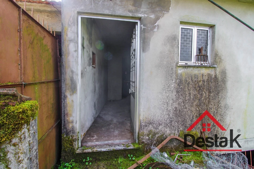 Moradia T7 para Venda em Arcozelo das Maias Foto 34