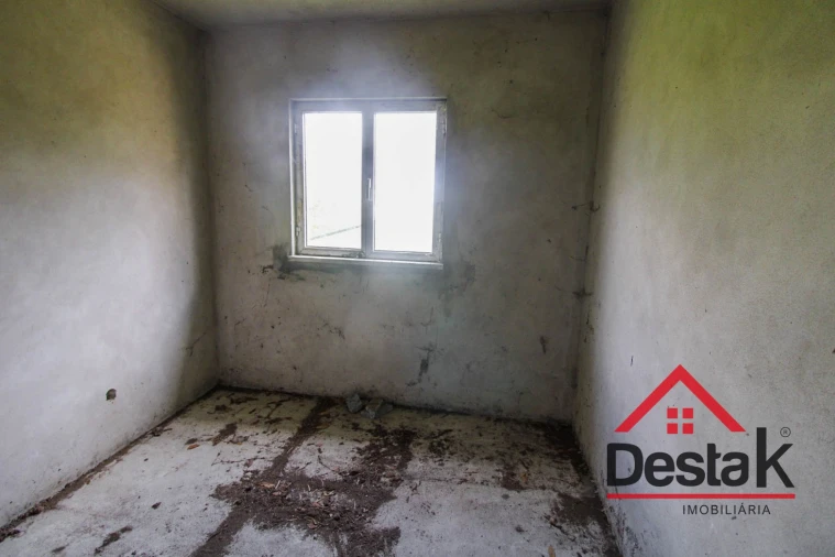 Moradia T7 para Venda em Arcozelo das Maias Foto 37