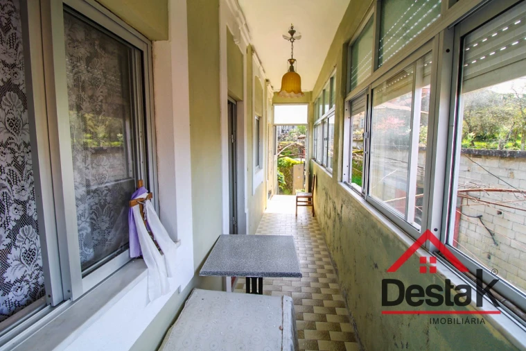 Moradia T7 para Venda em Arcozelo das Maias Foto 6