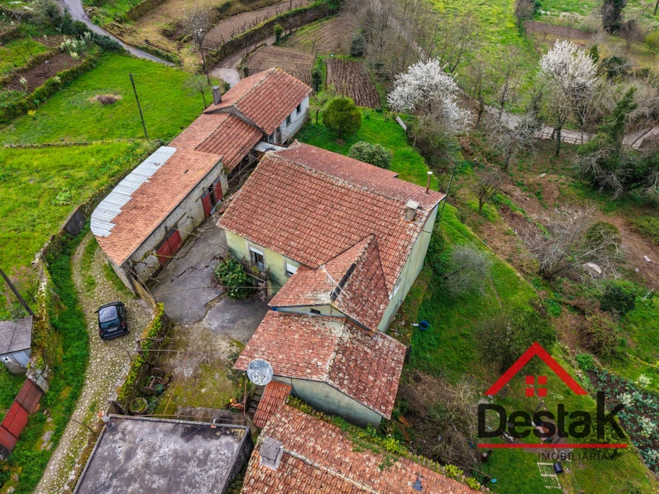 Moradia T7 para Venda em Arcozelo das Maias Foto 45