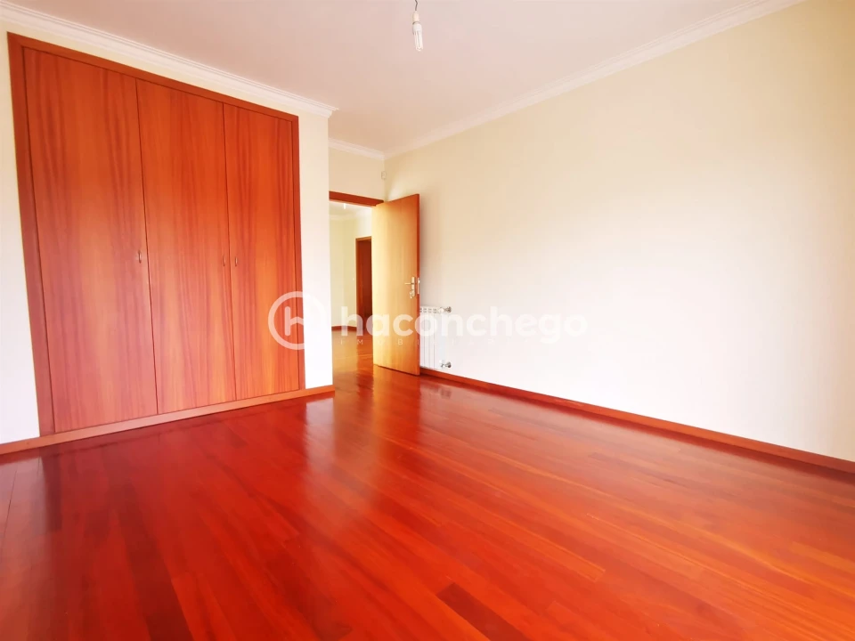 Moradia T4 para Venda em Tamel (São Verissimo) Foto 33