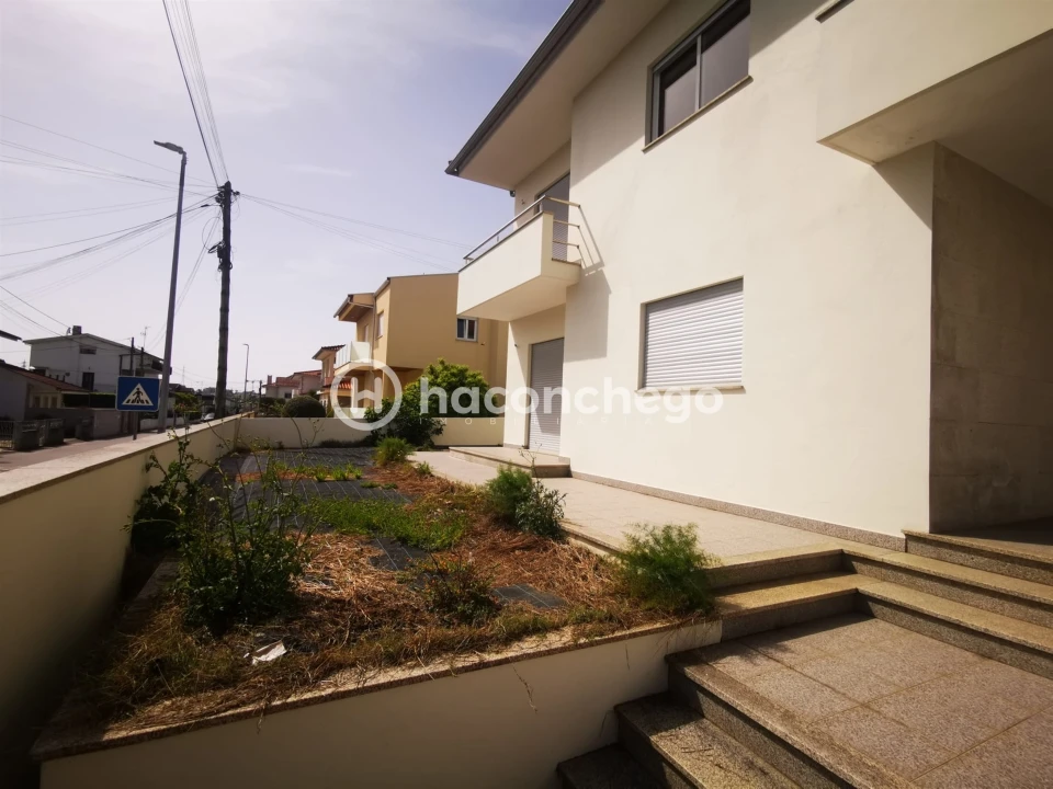 Moradia T4 para Venda em Tamel (São Verissimo) Foto 4