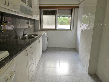 Apartamento T1 para Arrendamento em Cacém e São Marcos