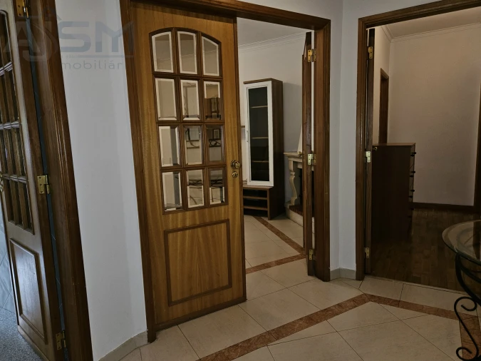 Apartamento T1 para Arrendamento em Cacém e São Marcos Foto 6