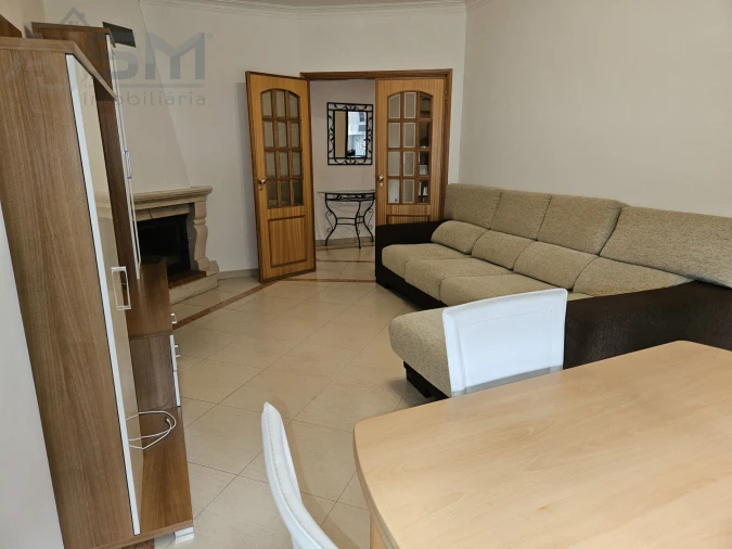 Apartamento T1 para Arrendamento em Cacém e São Marcos Foto 4