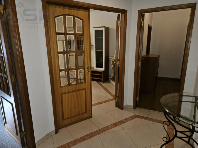 Apartamento T1 para Arrendamento em Cacém e São Marcos Foto 7